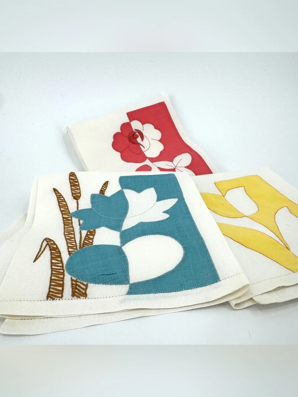 Vintage set of mid-century modern hand appliqué linen cotton tea towels